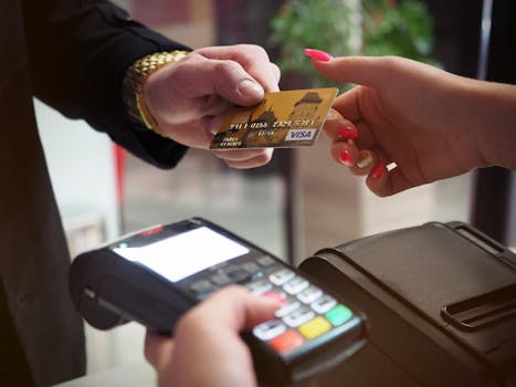 The Face Behind the Card: Deciphering the “Photo on Business Card” Debate